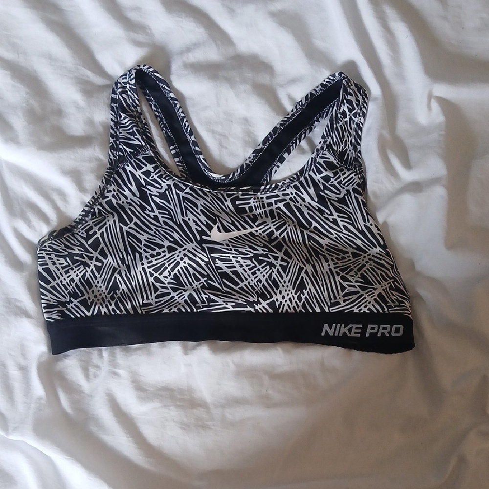 Nike Pro Black and White Sports Bra